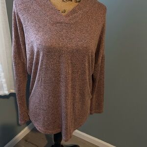 Active USA Heathered pink and gray Long Sleeve Top